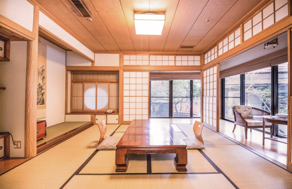 旅館の窓際スペースは何？名前は？廊下だった？歴史を知ってお泊まり楽しく！