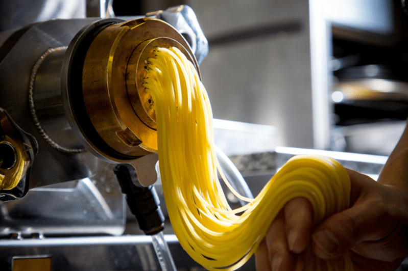 渋谷宮益坂「麦と卵」生パスタ専門店オープン！人気メニューや混雑状況・口コミをチェック