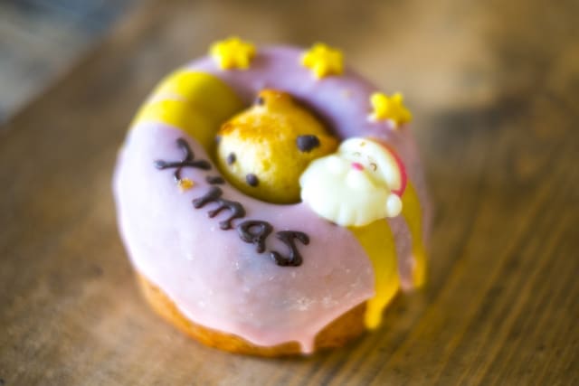 フロレスタ｢リラックマコラボ クリスマスドーナツ｣発売日はいつからいつまで?値段と販売店!口コミも調査!!